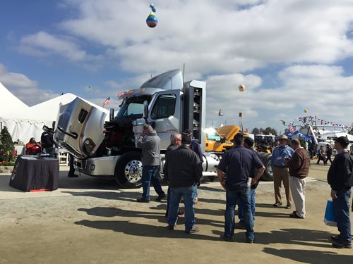 Farm-Show-Crowd-Pic.JPG